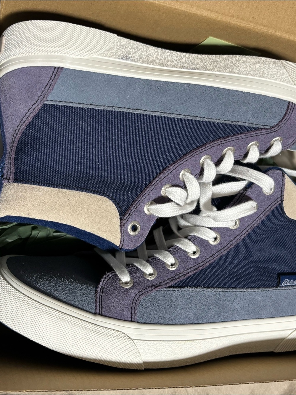 Unisex Eddie Bauer Casual High-Top Canvas Sneakers in Navy and Lavender